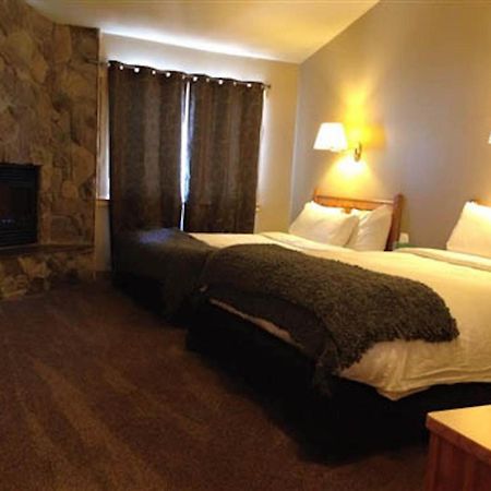 Arrowhead Mountain Lodge Cimarron Номер фото